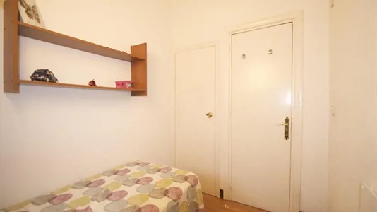 Rooms in Madrid Centro - photo 1