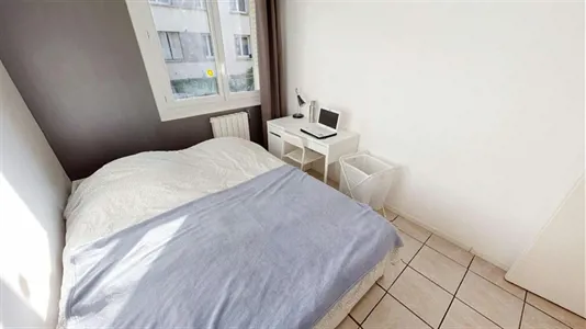 Rooms in Grenoble - photo 2