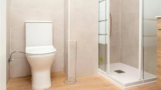Rooms in Zaragoza - photo 4