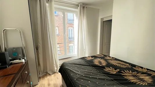 Apartments in Paris 17ème arrondissement - photo 7