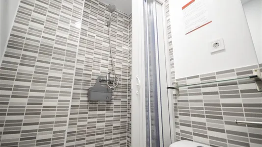 Rooms in Valencia Camins al Grau - photo 9