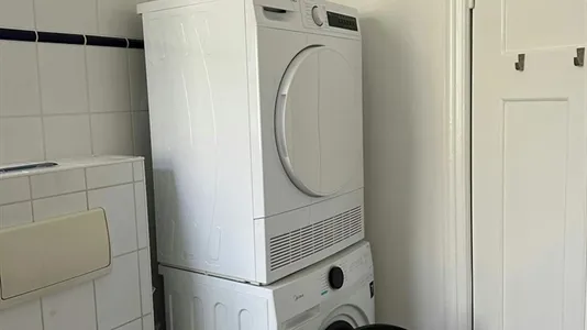 Rooms in Berlin Charlottenburg-Wilmersdorf - photo 4