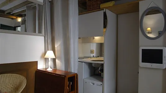 Apartments in Paris 4ème arrondissement - Marais - photo 5