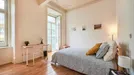 Room for rent, Lisbon (region), &lt;span class=&quot;blurred street&quot; onclick=&quot;ProcessAdRequest(12544668)&quot;&gt;&lt;span class=&quot;hint&quot;&gt;See streetname&lt;/span&gt;[xxxxxxxxxxxxx]&lt;/span&gt;