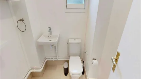 Rooms in Paris 15ème arrondissement - photo 9