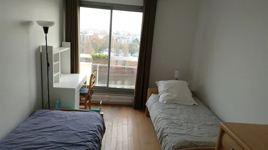 Apartments in Nanterre - photo 4