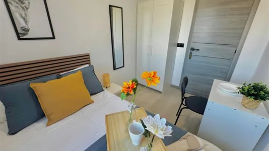 Rooms in Fuenlabrada - photo 2