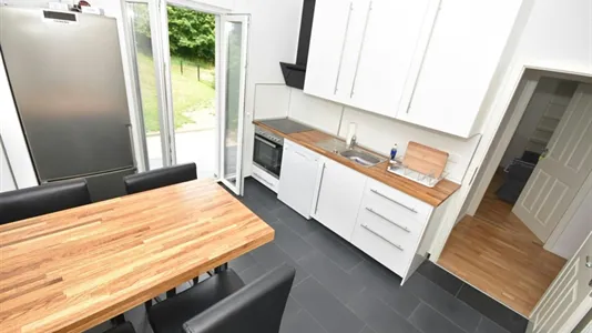 Rooms in Frankfurt West - photo 4