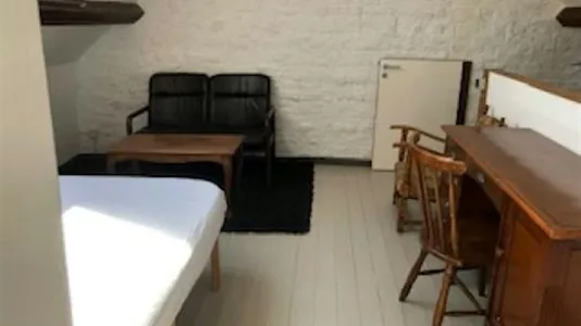 Apartments in Brussels Sint-Gillis - photo 8