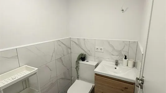 Rooms in Valencia Ciutat Vella - photo 4