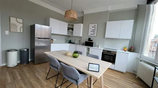 Rooms in Brussels Sint-Jans-Molenbeek - photo 10