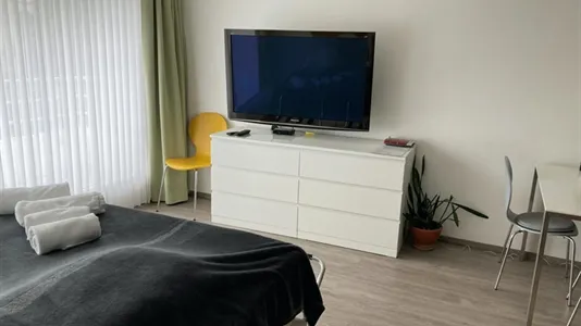 Apartments in Cologne Innenstadt - photo 2