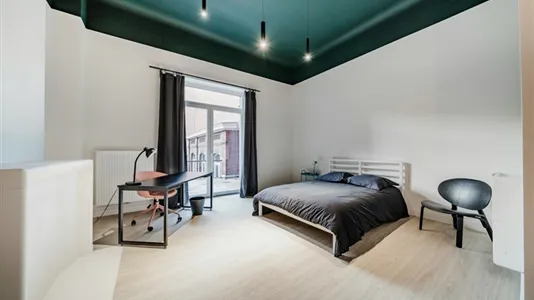 Rooms in Charleroi - photo 2