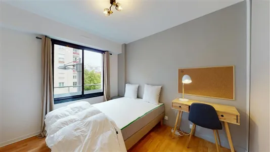 Rooms in Versailles - photo 9