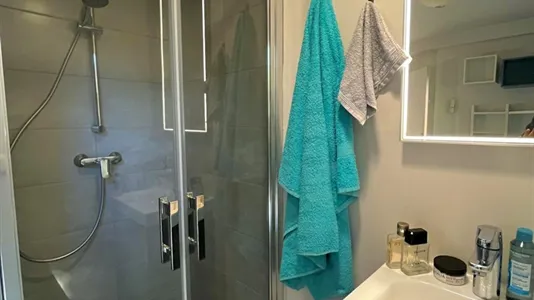 Rooms in Toulon - photo 4