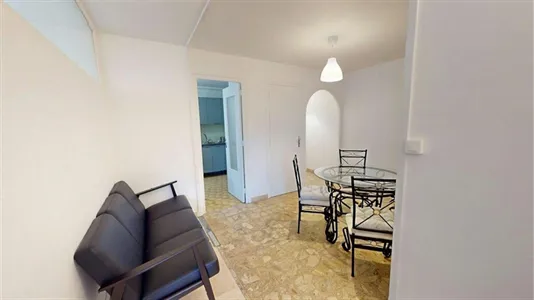 Rooms in Grenoble - photo 8