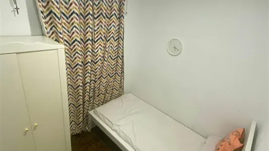 Rooms in Esplugues de Llobregat - photo 2
