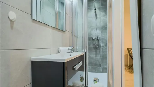 Apartments in Barcelona Eixample - photo 8