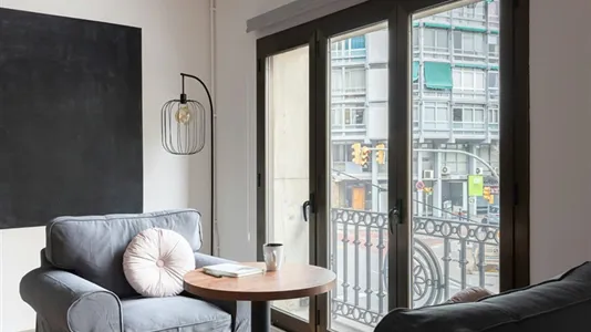Rooms in Barcelona Sarrià-St. Gervasi - photo 9