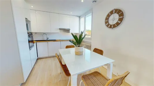 Rooms in Saint-Étienne - photo 7