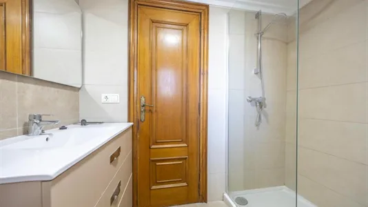 Rooms in Tavernes Blanques - photo 8