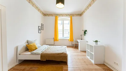 Rooms in Berlin Charlottenburg-Wilmersdorf - photo 1