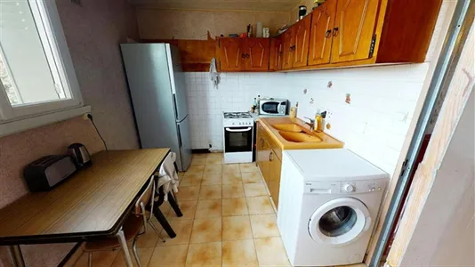 Rooms in Grenoble - photo 3