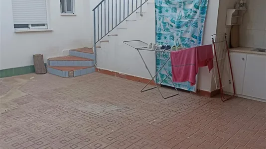 Rooms in Murcia - photo 8