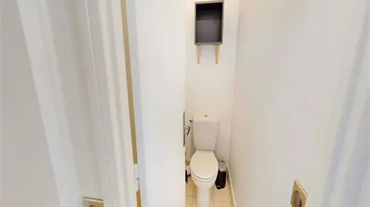 Rooms in Paris 15ème arrondissement - photo 9