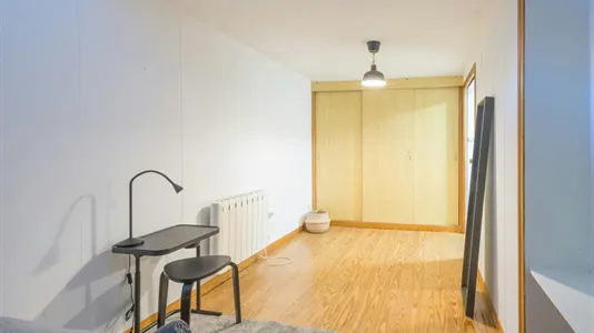 Rooms in Madrid Centro - photo 3