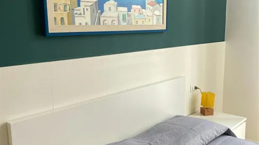 Rooms in Napoli Municipalità 4 - photo 2