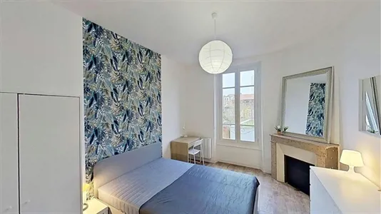 Rooms in Clermont-Ferrand - photo 2