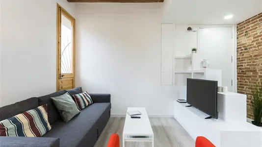 Apartments in Barcelona Sants-Montjuïc - photo 4