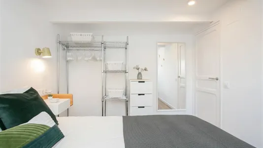 Apartments in Barcelona Ciutat Vella - photo 8