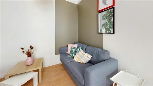 Apartments in Lyon - photo 9