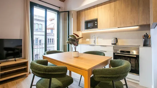 Apartments in Barcelona Eixample - photo 7