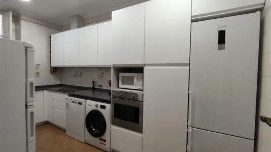 Rooms in Valencia Ciutat Vella - photo 4