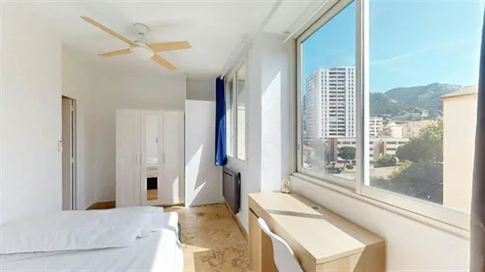 Rooms in Toulon - photo 3