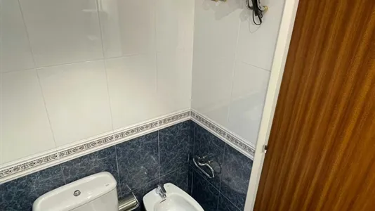 Rooms in Barcelona Eixample - photo 9