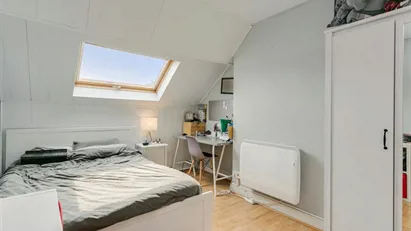 Room for rent in Brussels Schaarbeek, Brussels