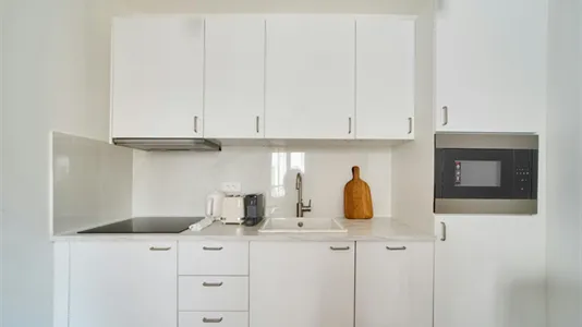 Apartments in Paris 18ème arrondissement - Montmartre - photo 7