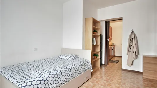 Apartments in Milano Zona 5 - Vigentino, Chiaravalle, Gratosoglio - photo 1