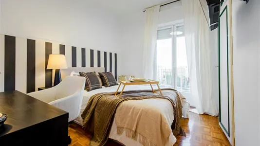 Rooms in Madrid Chamartín - photo 1