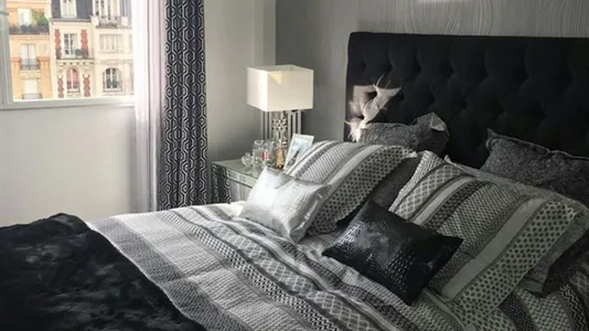 Apartments in Paris 16ème arrondissement (South) - photo 5