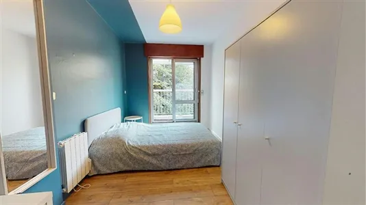 Rooms in Saint-Étienne - photo 5
