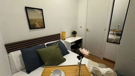 Houses in Madrid Centro - photo 8