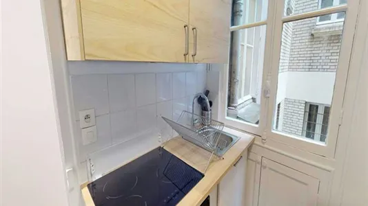 Rooms in Paris 18ème arrondissement - Montmartre - photo 8