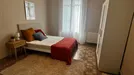 Room for rent, Barcelona Gràcia, Barcelona, &lt;span class=&quot;blurred street&quot; onclick=&quot;ProcessAdRequest(12045073)&quot;&gt;&lt;span class=&quot;hint&quot;&gt;See streetname&lt;/span&gt;[xxxxxxxxxxxxx]&lt;/span&gt;