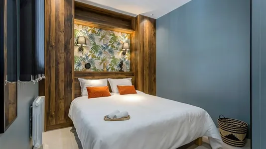 Apartments in Lyon - photo 9