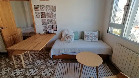 Apartments in Valencia L'Eixample - photo 3